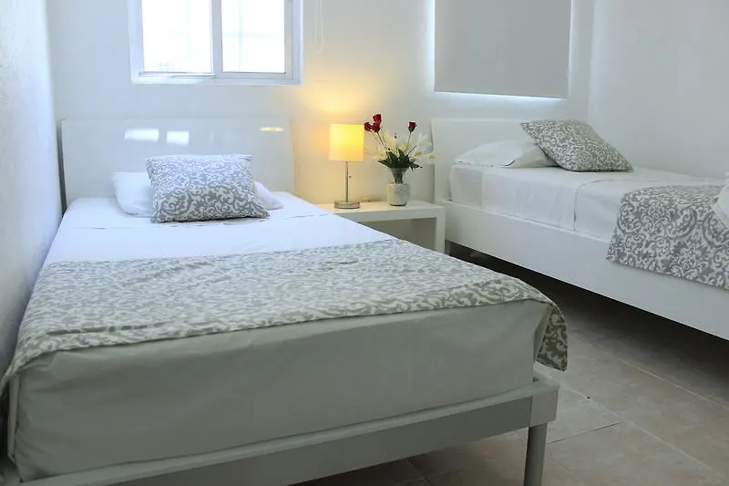 Apartamentos Las Torres Playa del Carmen