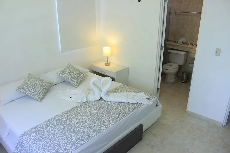 Apartamentos Las Torres 신데 델 카르멘 0*,
